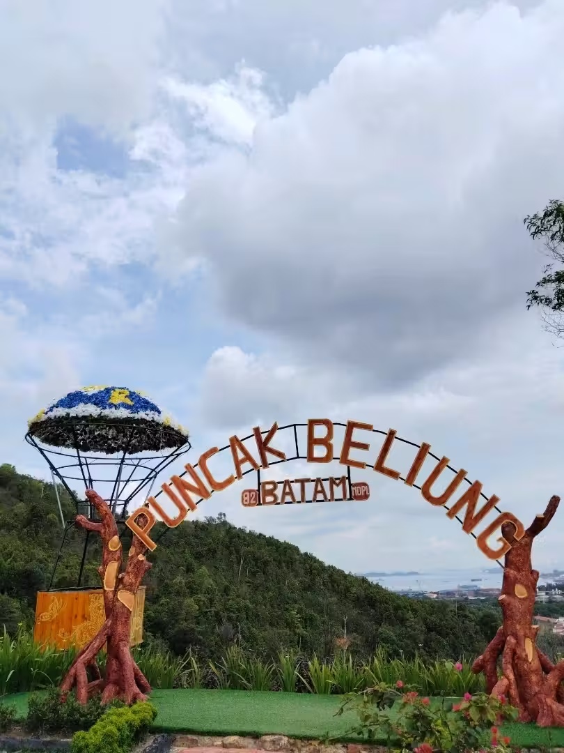 Tour Puncak Beliung Batam